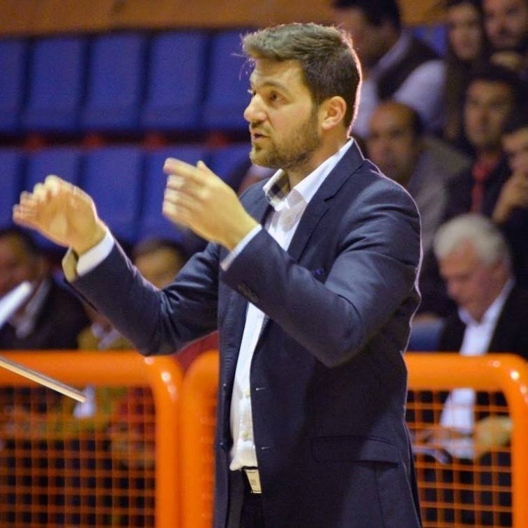 Μιχάλης Καρυοφυλλίδης